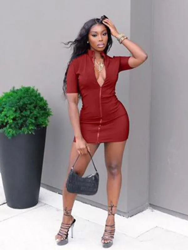 Chesty V-Neck Snug-fitting Plus Size T-shirt Mini Dresses