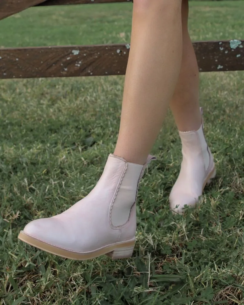 Clemmie Leather Boot - Blush