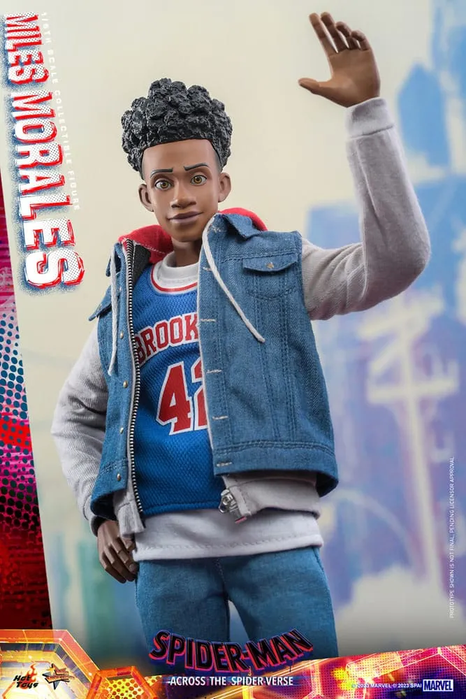 HOT TOYS - Marvel - Spider-Man Across The Spider-Verse - Miles Morales 1:6 Action Doll