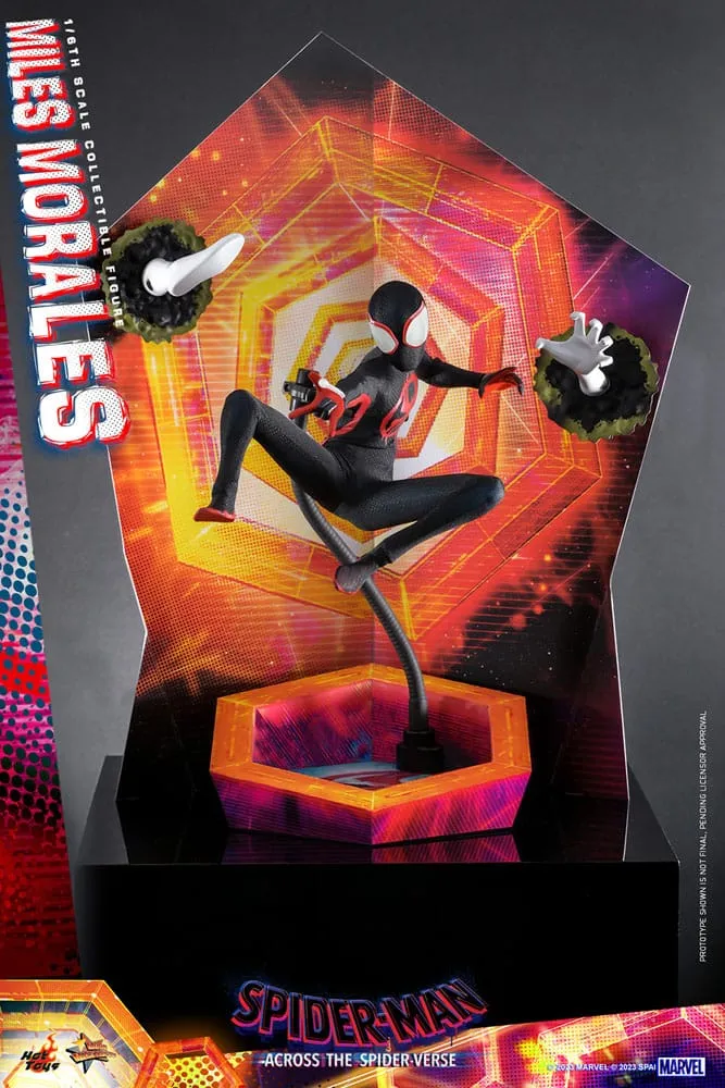 HOT TOYS - Marvel - Spider-Man Across The Spider-Verse - Miles Morales 1:6 Action Doll