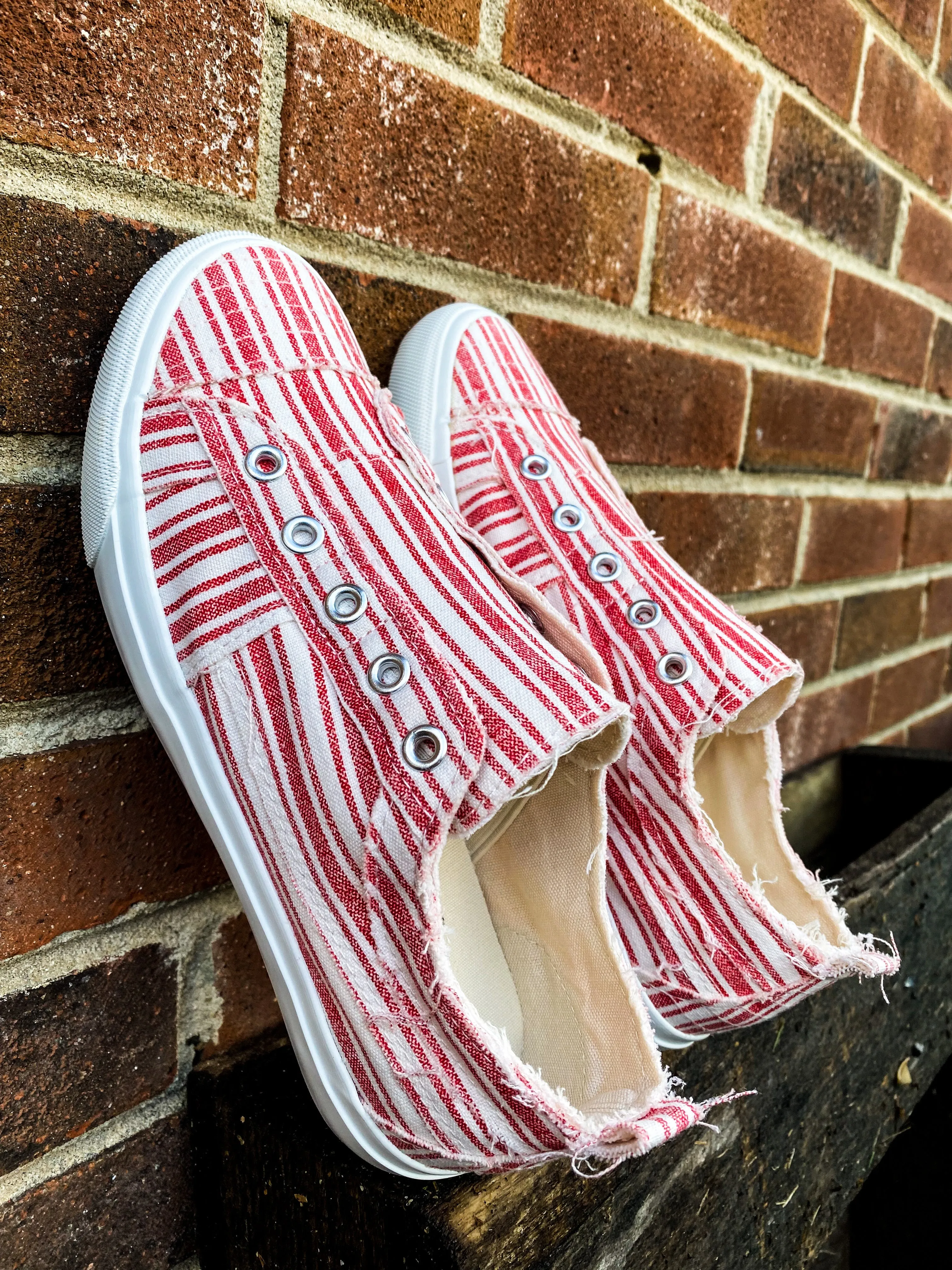Red Stripe Babalu