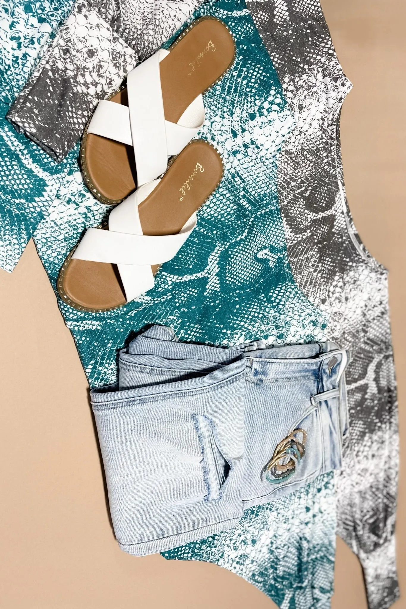 Through The Wild- White w/ Gold Studs Criss Cross Sandals
